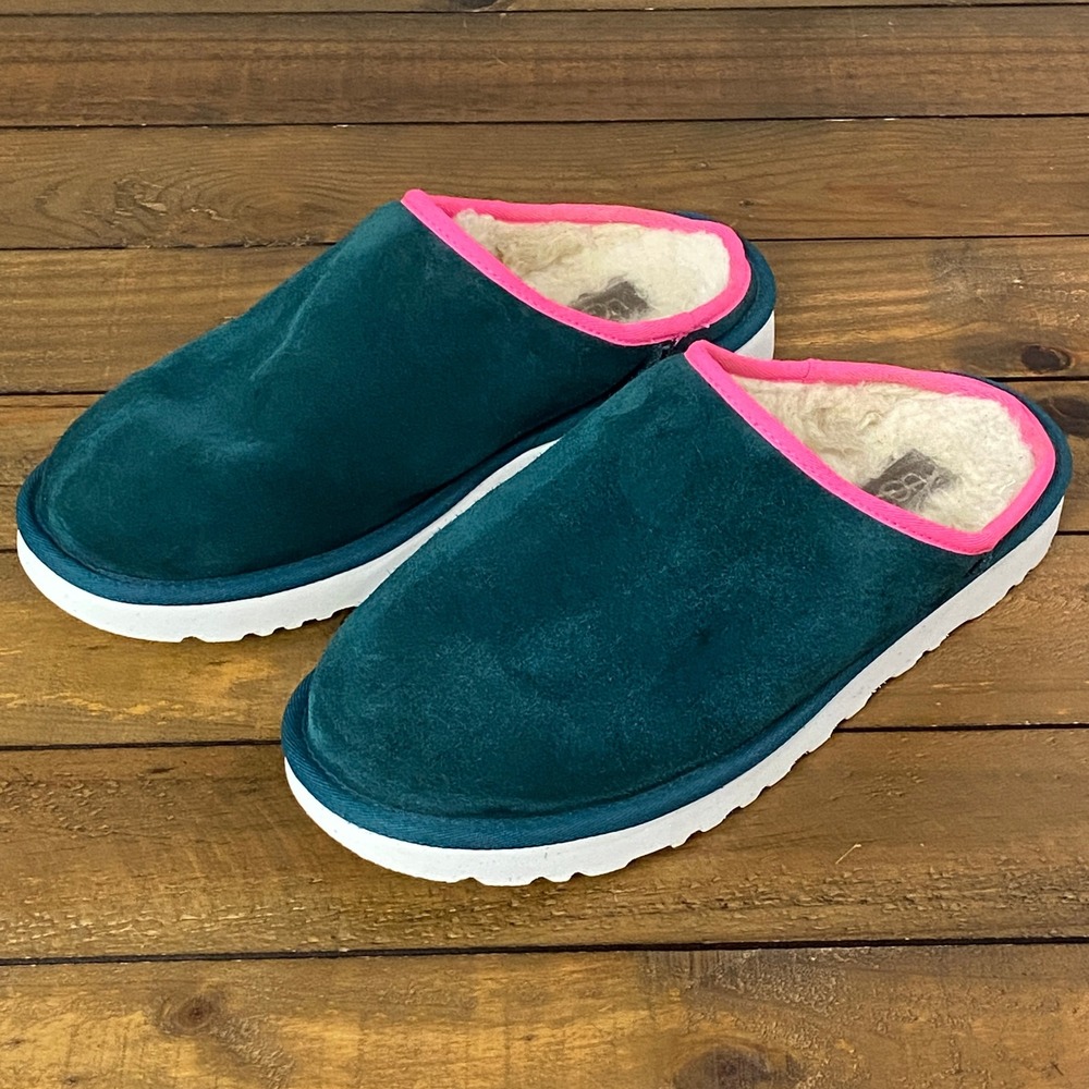 UGG Australia Womens Size 10 Tasman Slippers Teal Green Pink Trim Suede Mule